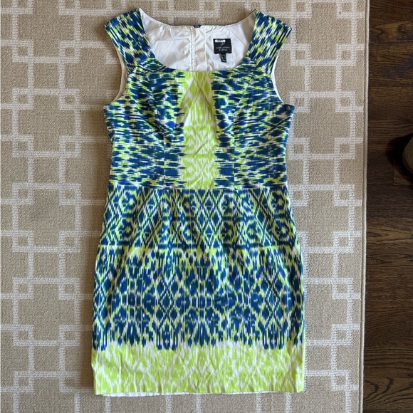 Adrianna Papell Sleeveless Midi Sheath Dress Blue Lime Green Ikat Print Size 14 - Picture 9 of 9